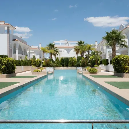 Helgafell Exclusive Courtyard * Ciudad Quesada